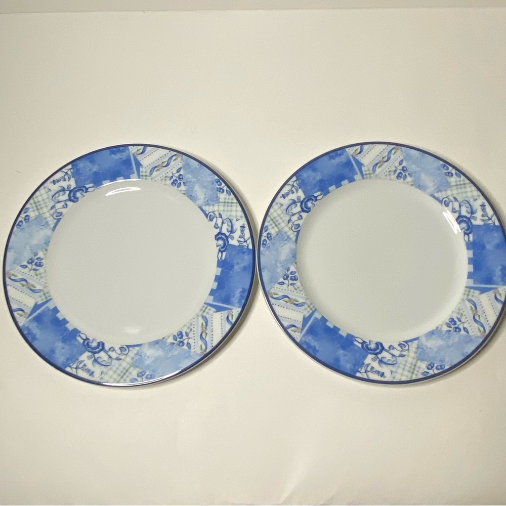 Wedgewood Home Indigo Salad Dessert Plates 8.5 Inch Fine Porcelain Set Of 2